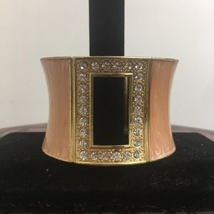 🖤Women’s Cuff Bracelet With Bling🖤